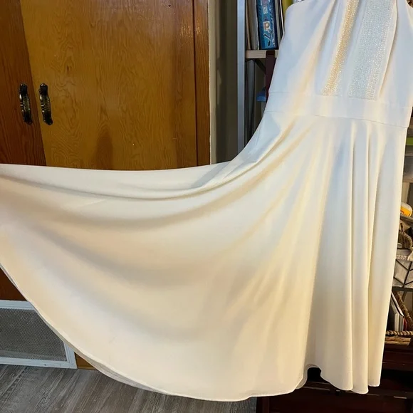 Halston Heritage white a-line halter dress, beaded dress, size 10, vintage feel - Picture 5 of 16